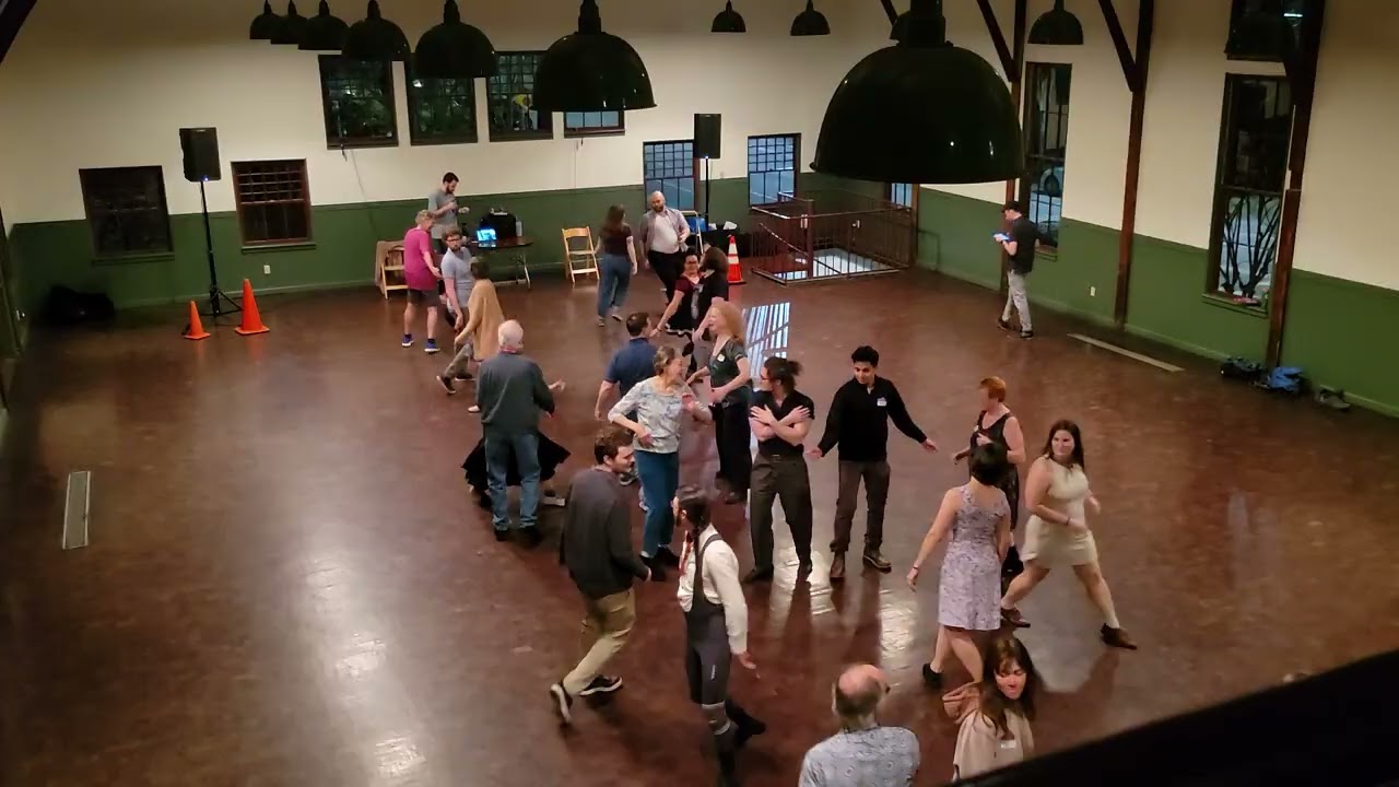 Trolley Barn Contra Dance - The Trolley Barn Weave with walkthrough