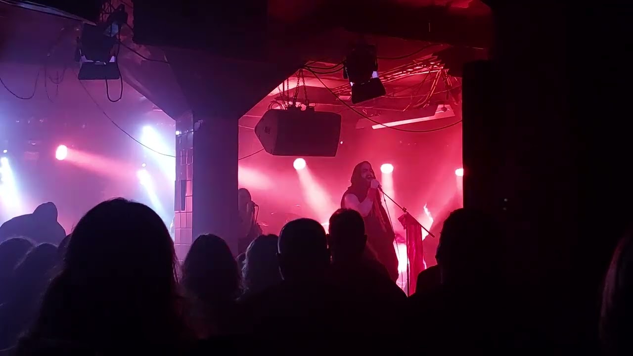 Ohen &mdash; Ra's al Ghul + Edge of Nightmares (live - Brno, Melodka)