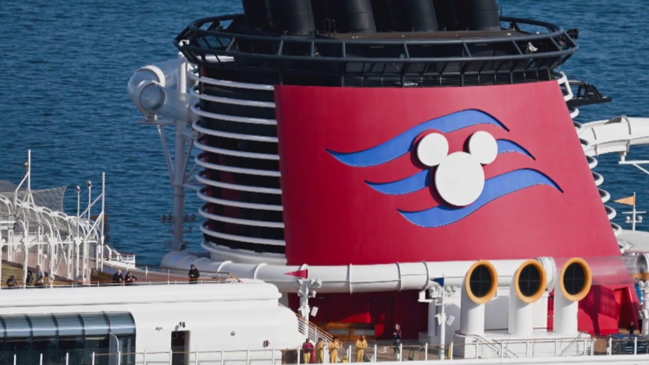 Mother of girl who fell overboard on Disney Cruise will not face child neglect charges