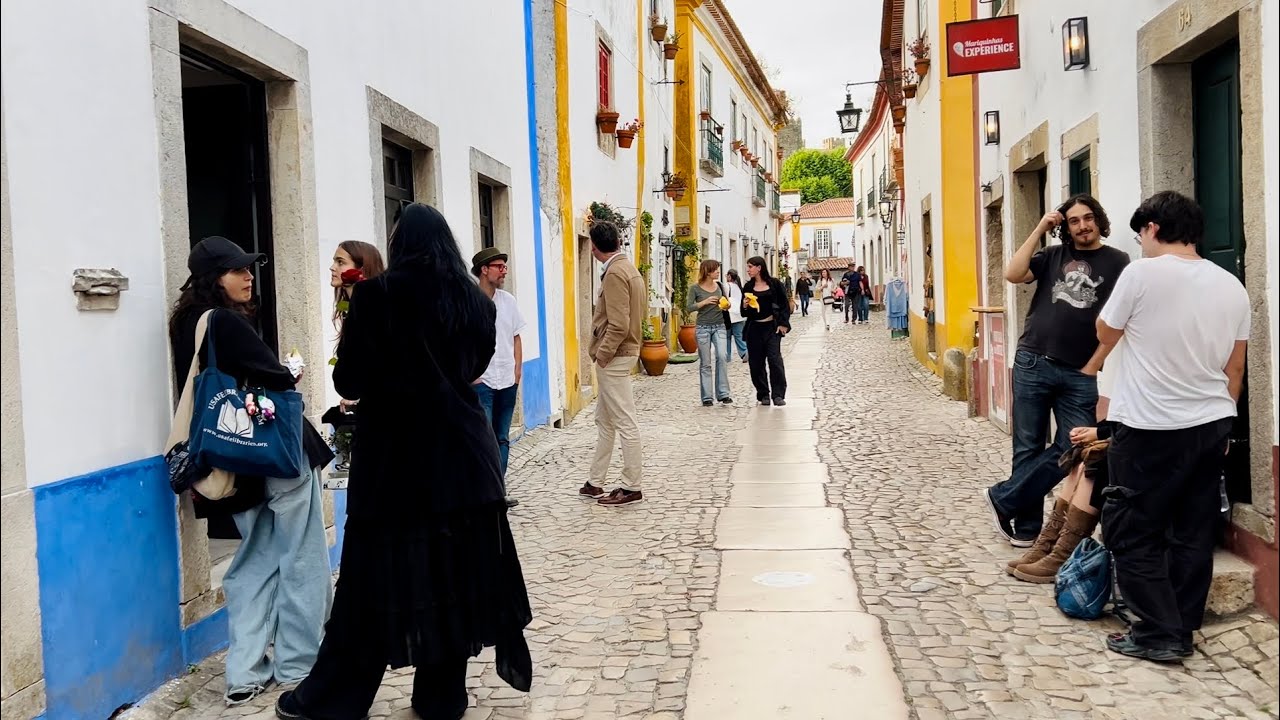 Óbidos, one of Europe’s best-preserved medieval villages. 4k walk in beautiful Portuguese Town.