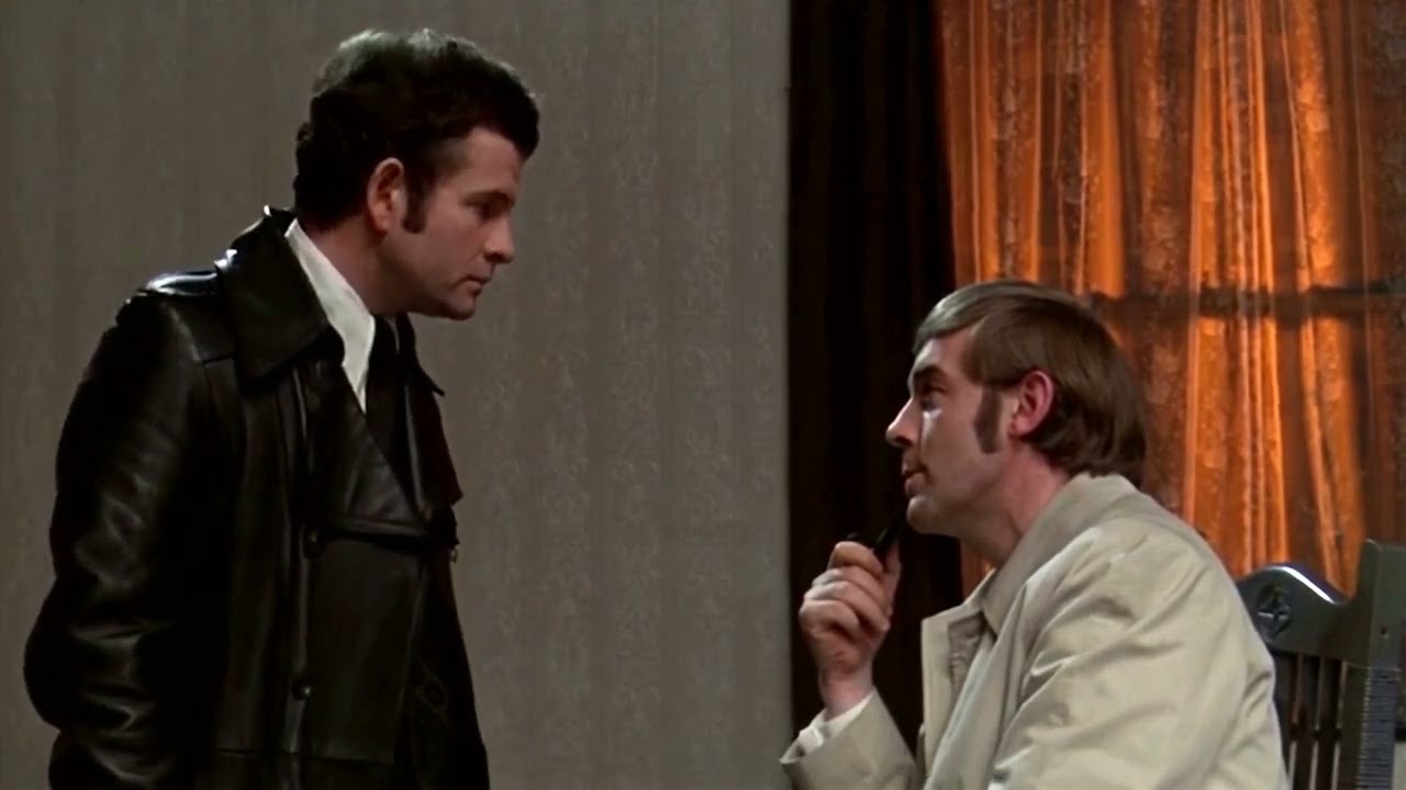 The Cheese Roll Drama - Clip "The Homecoming" (P. Hall, 1973)/Michael Jayston, Ian Holm,Cyril Cusack