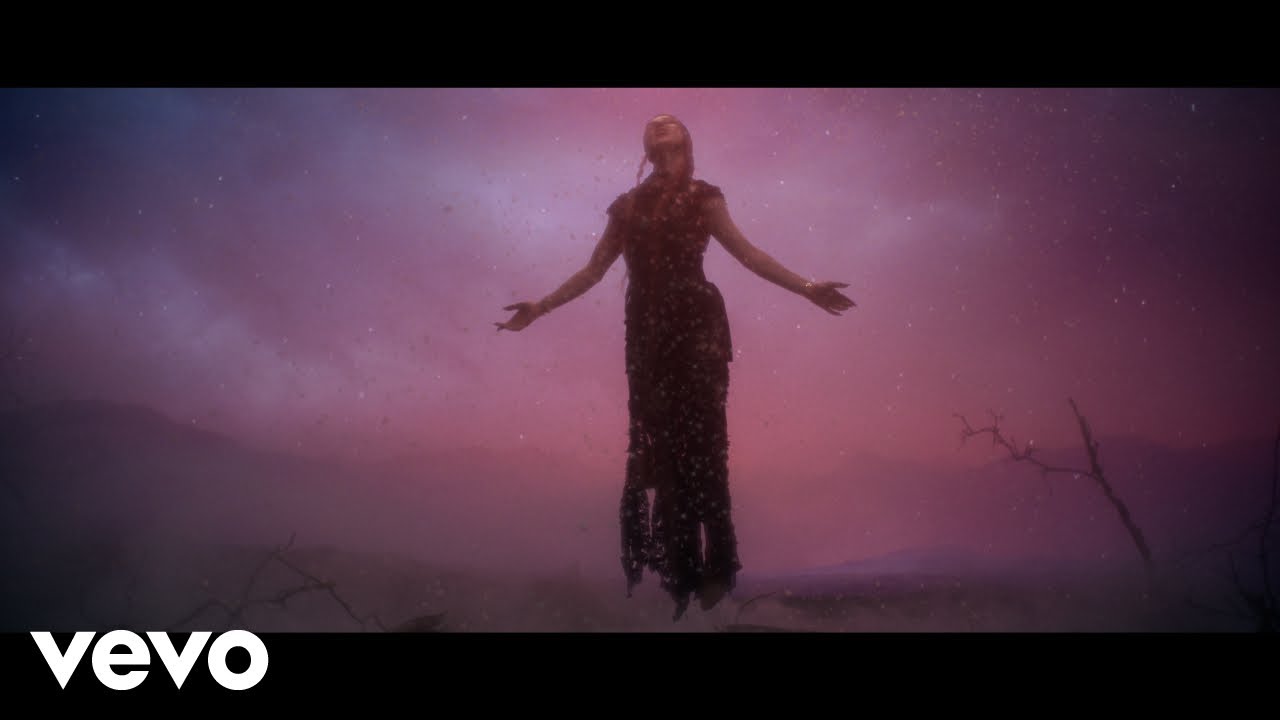 Vera Blue - In The Corner (Official Video)
