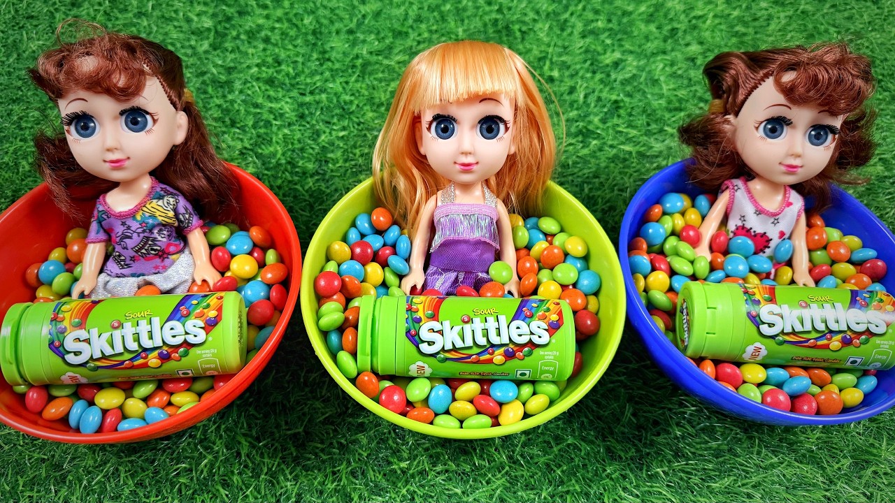 Oddly Satisfying Bathtub's with Mixing All tasty Candy M&M'S & Kinder Joy