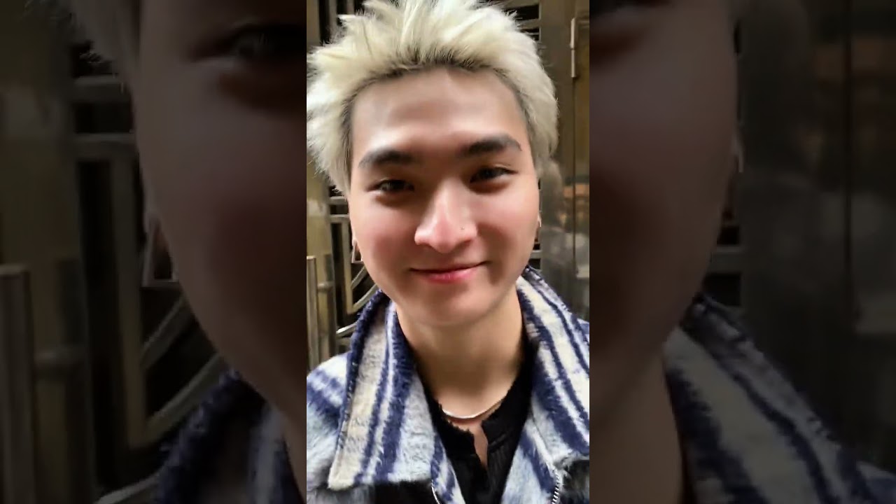VLOG 1: Khai Xuân