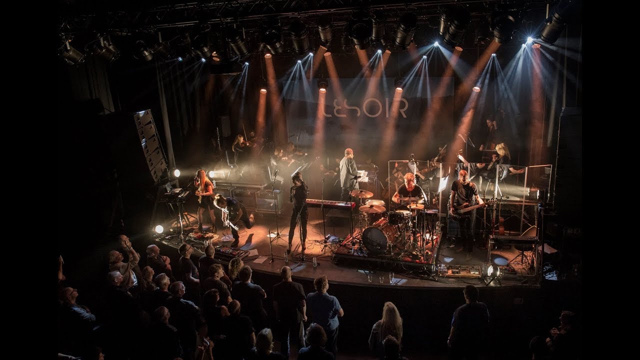 Latitude (live at De Boerderij, Zoetermeer)
