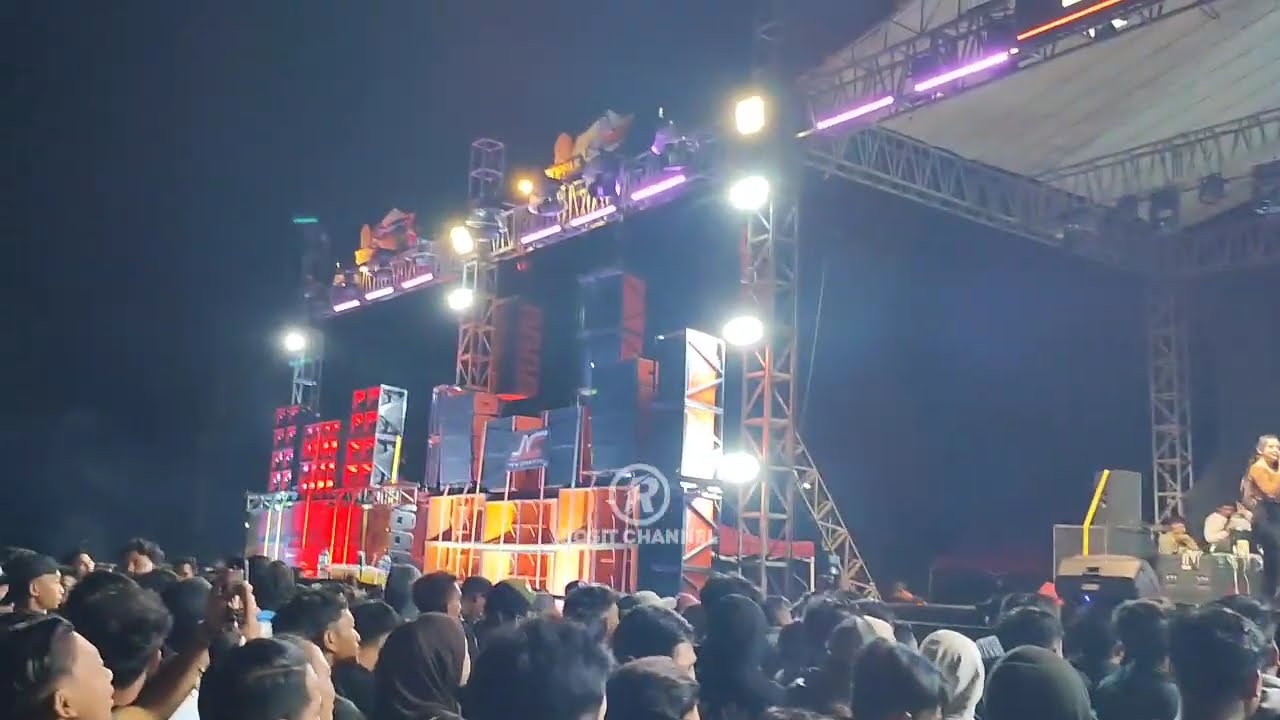 Perdana dj tanti di bondowoso, New creative audio, Shafa audio, AMP audio, selera audio 