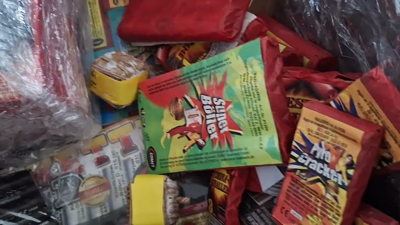 Feuerwerksvitrine Unboxing