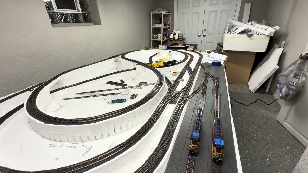 JCV Woodland Scenics Grand Valley Railroad Layout Kit Update. WIRES, WIRES & more WIRES! + The Yard!