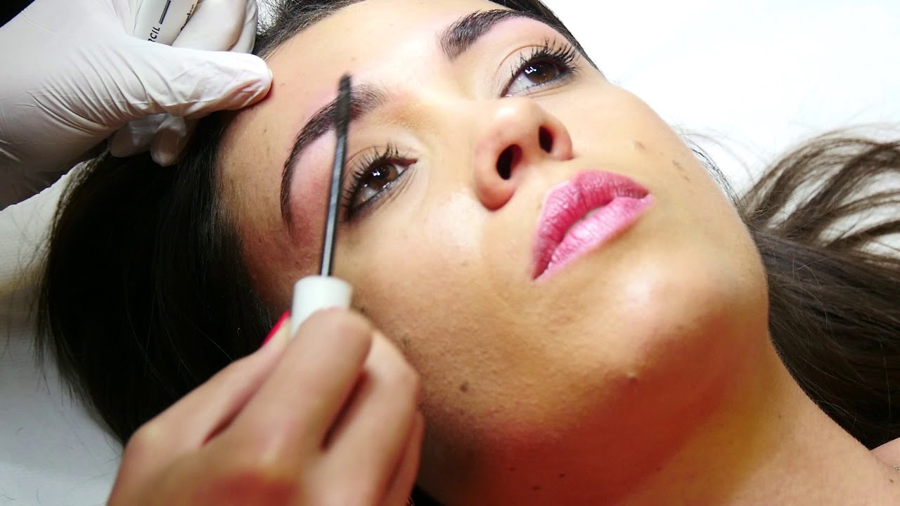 L'Atelier du sourcil- Le gel fixateur - Easyparapharmacie