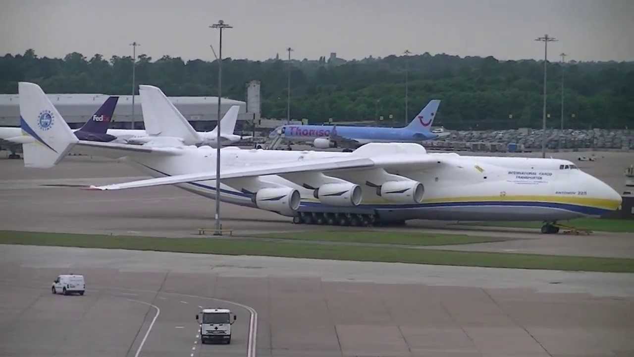 Antonov 225 Mriya. Manchester Airport EGCC. 26/06/13