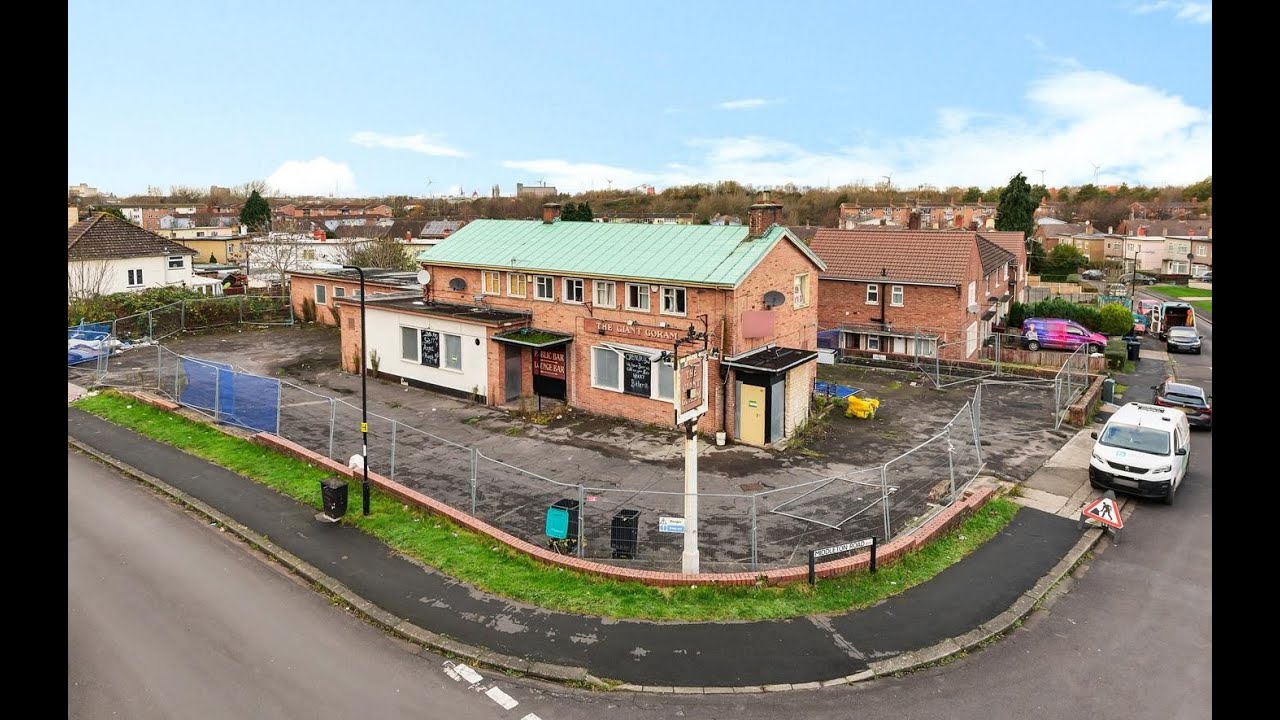Giant Goram, Barrowmead Drive, Lawrence Weston, Bristol, BS11 0JT