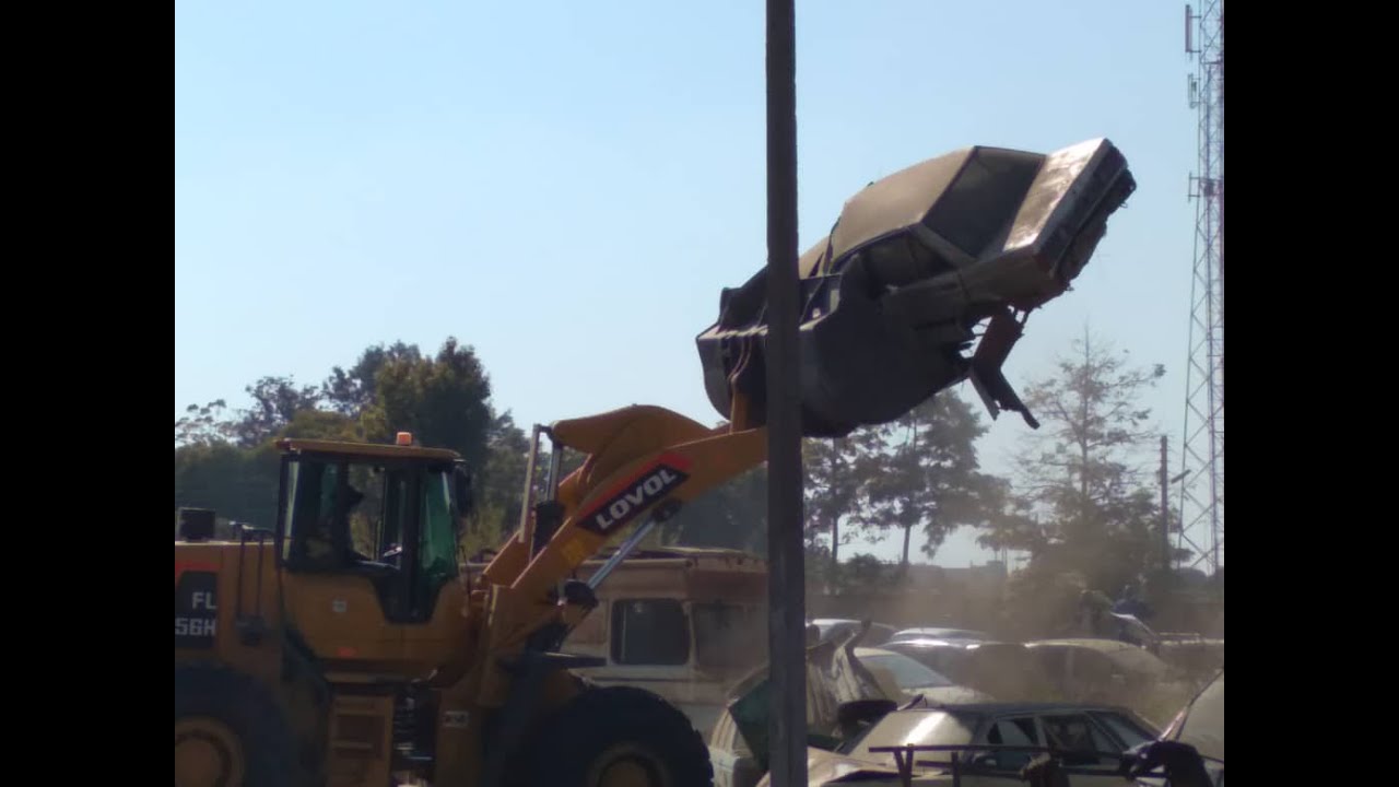 HIGHFIELD GAZALAND DEMOLITIONS TODAY AND GLENVIEW FOOTAGE. HARARE ZIMBABWE