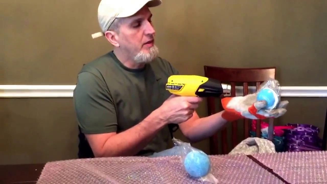 The wrapping of the bath bombs #2