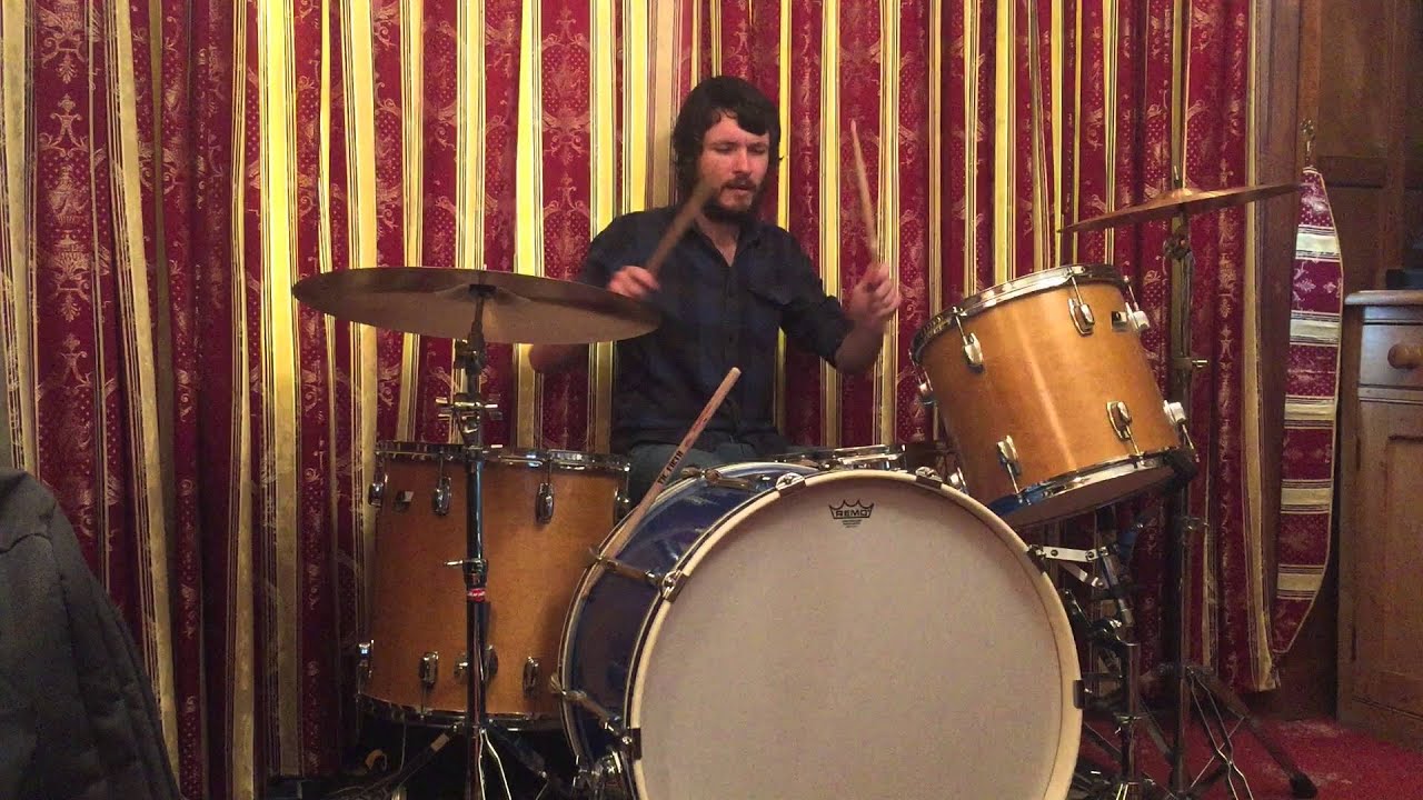DRUM LESSON: John Bonham Flam Triplet Lick