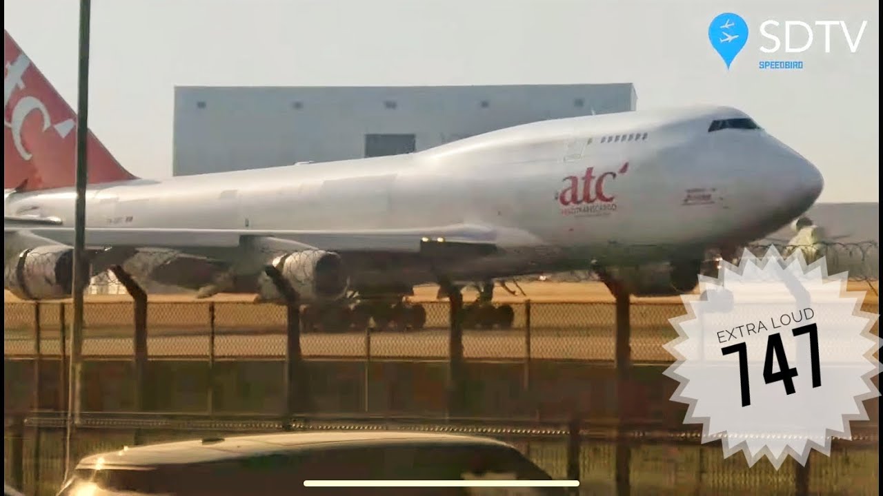 Loudest 747 ATC Cargo - 747F sets off car alarms - Loud reverse thrust