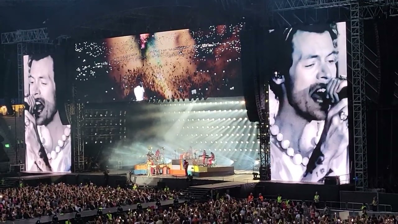Harry Styles - Sign of the Times (live in Hamburg 26.06.2022)