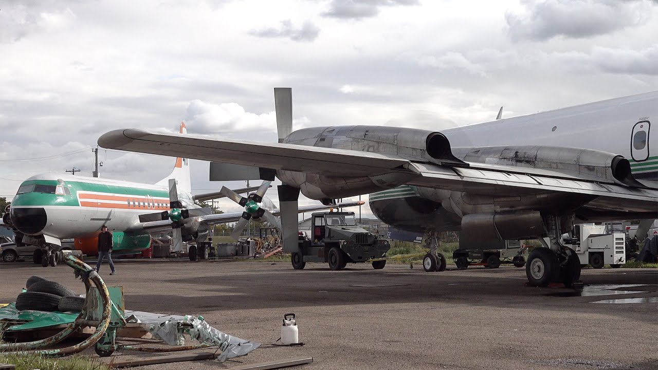 Buffalo Airways Lockheed L-188 Electra engine run-up in Red Deer Alberta