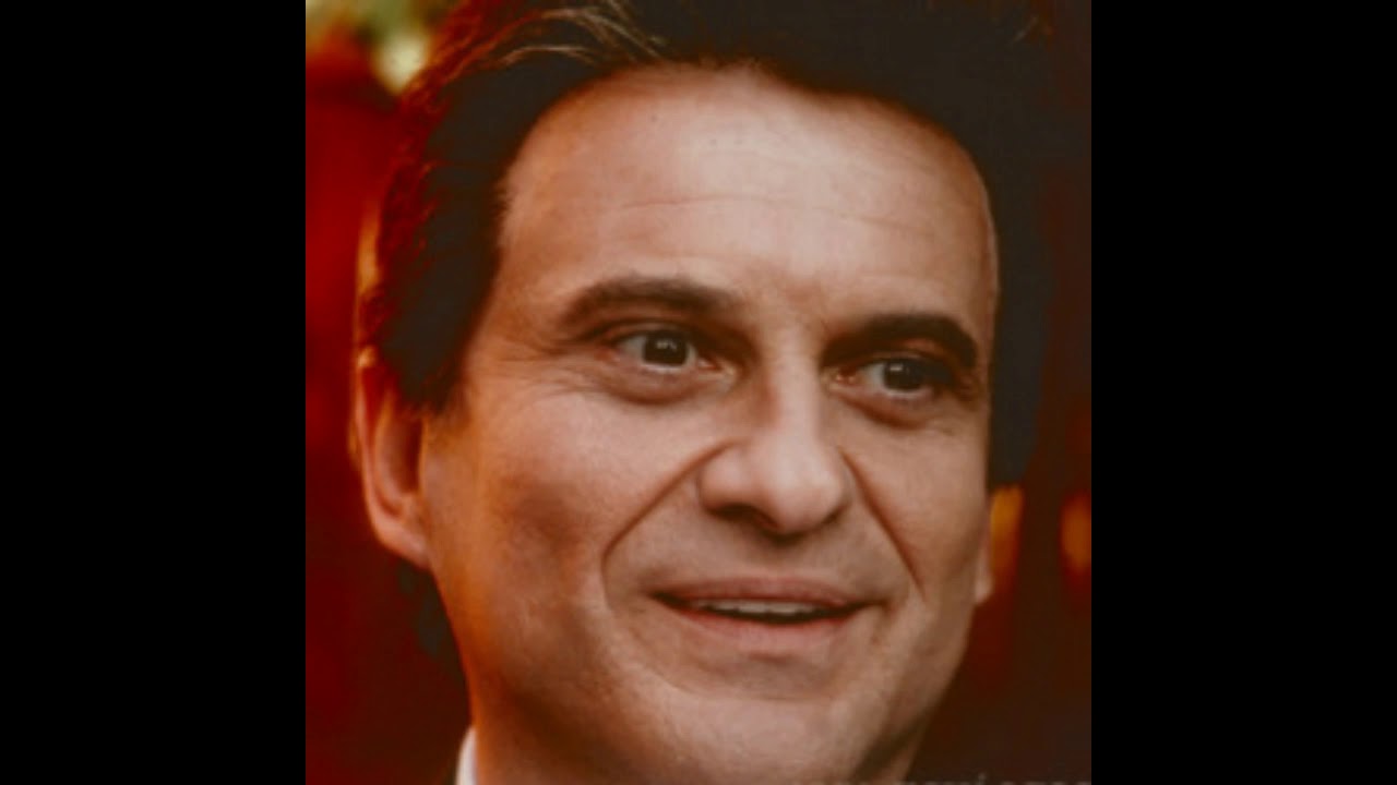 Joe Pesci harassing scammers again