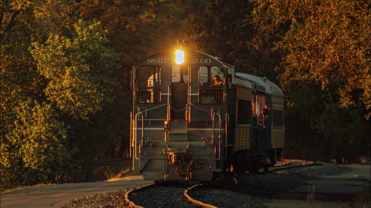 SSRR 2030 pulling the Movies Under The Stars Train 10/20/22