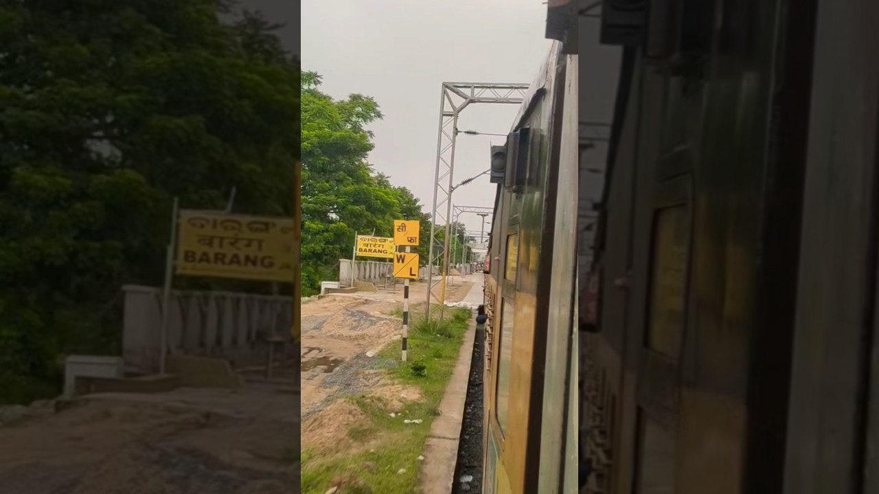 #train #railtrack #railvlogger #railway #railwaycontent #indianrailways#automobile #shortsfeed #wap7