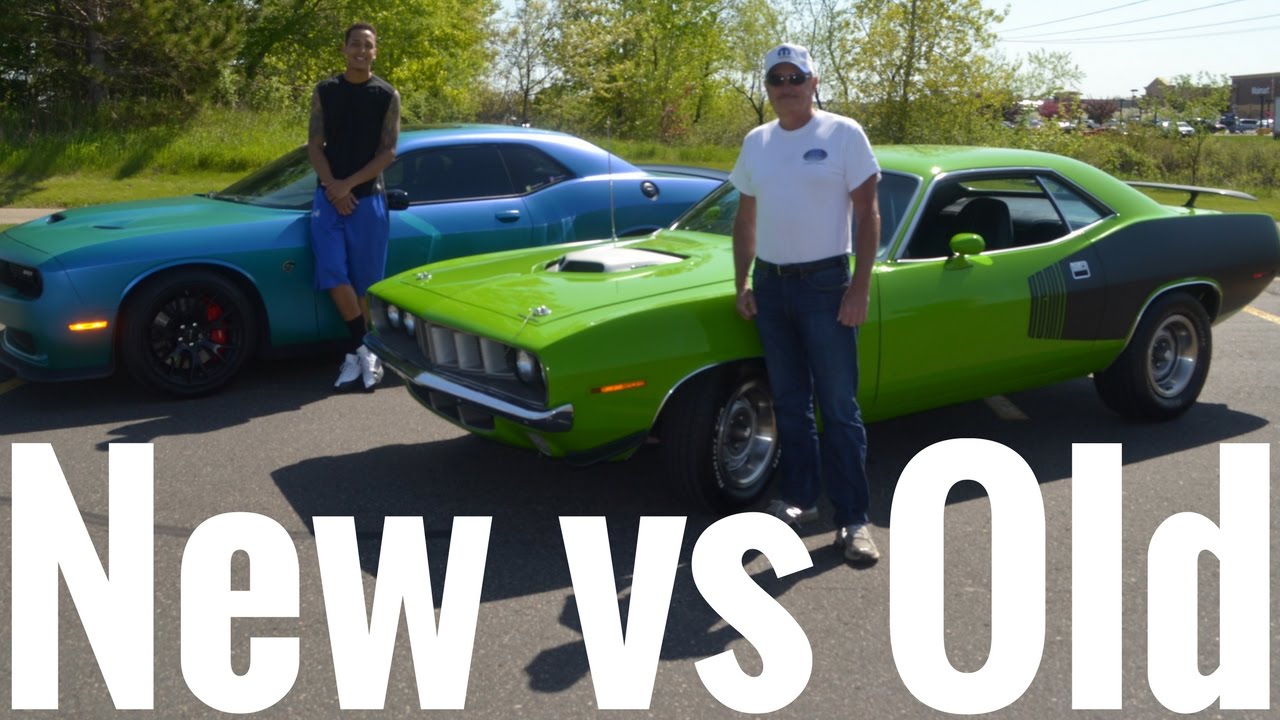 Old School Muscle vs New School Muscle !! Hemi Cuda vs Hellcat !!
