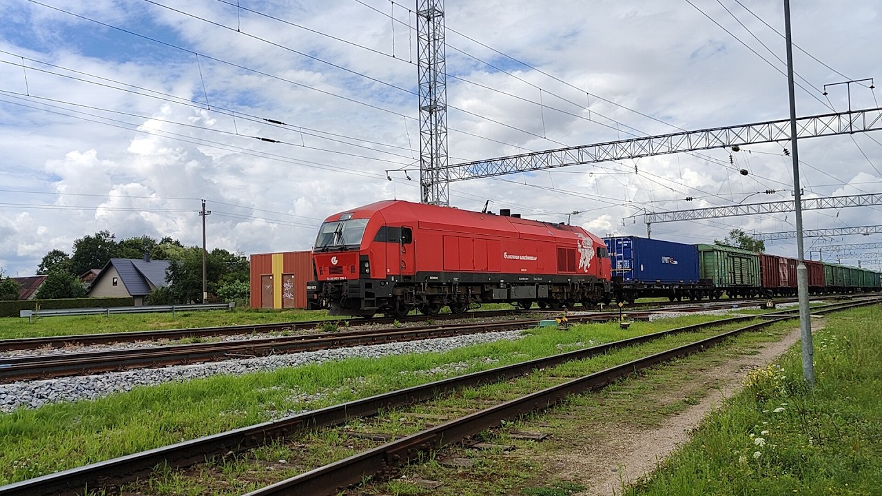 Vlaky ve stanici Vievis, Litva dne 24.7.2025 / Traukiniai Vievio stotyje, Lietuvoje, 24. liepos 2025