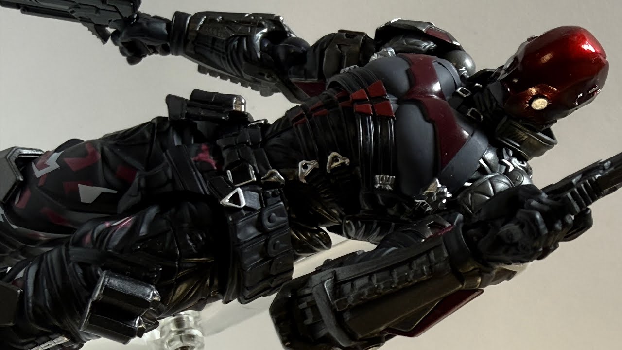 3 in 1 Figure The Ultimate Red Hood / Arkham Knight? | Kaiyodo Amazing Yamaguchi Revoltech Ver. 1.50