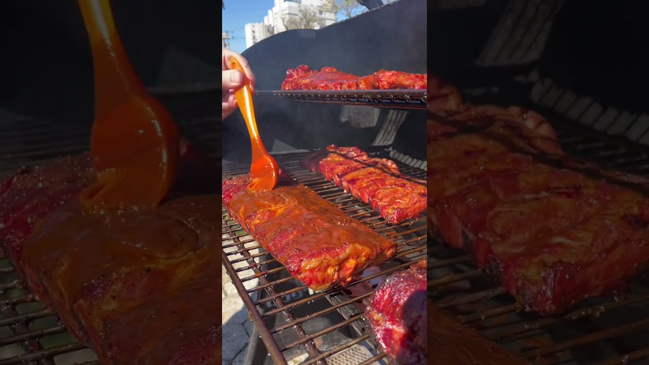 🍖 Costelinha ao Molho Barbecue com Cerveja Porter na Pit Smoker da Derretti!