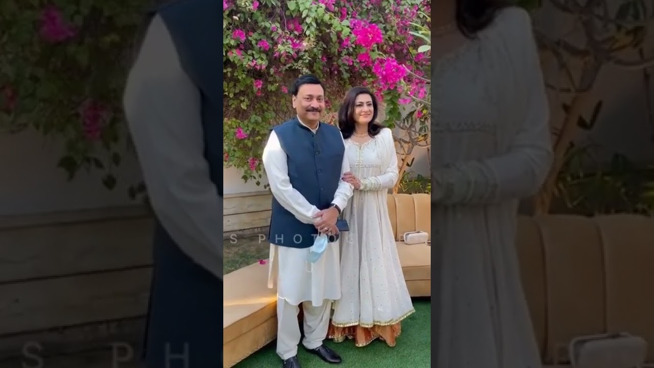 Waseem abbas and saba hameed at the nikkah ceremony#shorts #shadi #shortvideo #actress #youtubeshort
