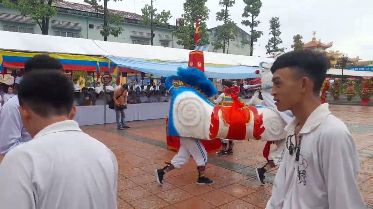 hôm nai ngày 30/05/2023 lễ khánh thành chua cao đài p5 cà mau thanh phố ca mau.toa thanh tây ninh.