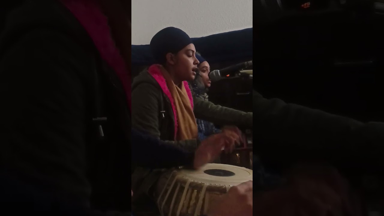 ਦਿਨ ਰਾਤੀ ਆਰਾਧਹੁ ਪਿਆਰੋ ਨਿਮਖ ਨ ਕੀਜੇ ਢੀਲਾ।। Bibi Jaskirat kaur Phagwara 