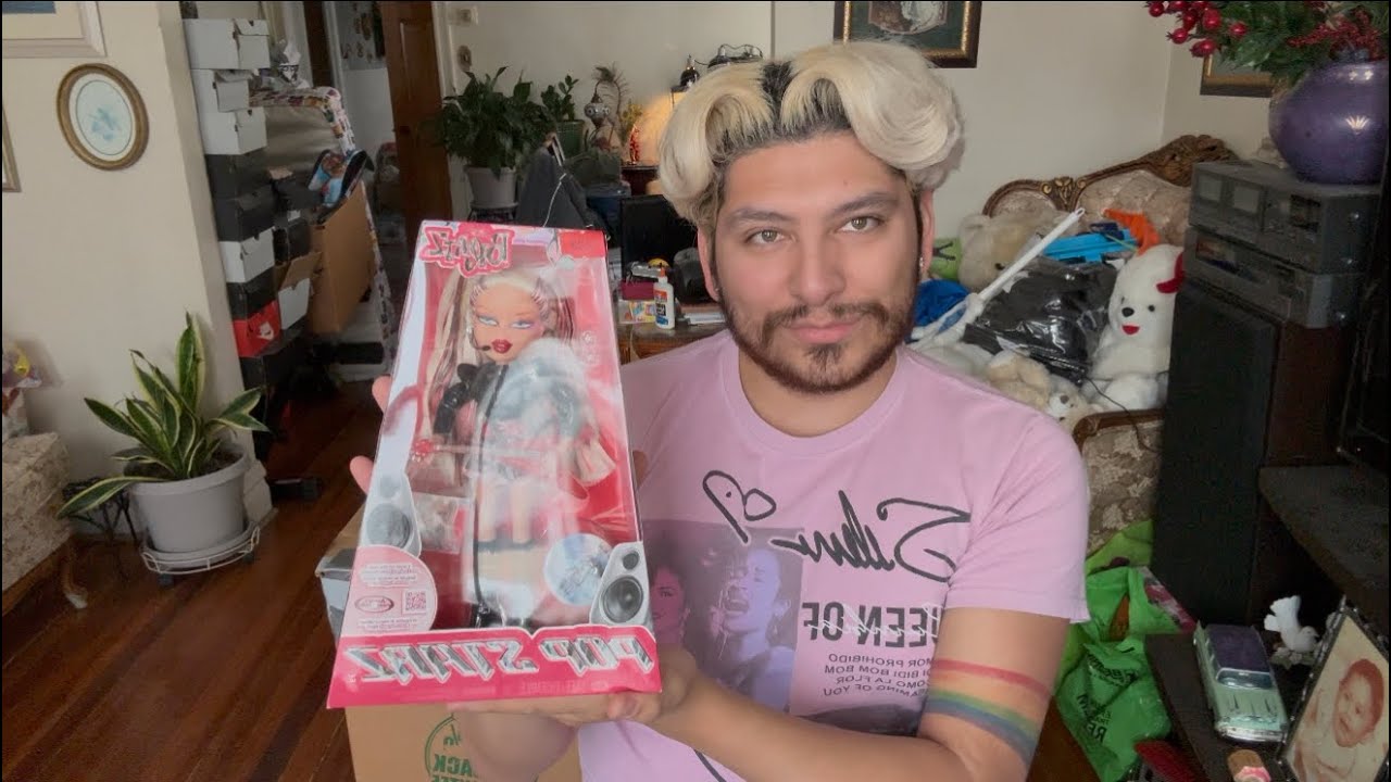 Bratz Pop Starz Cloe Unboxing and Review 