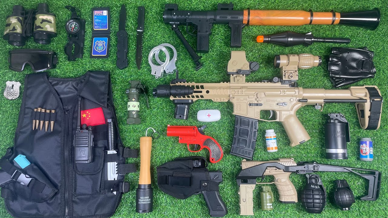 Unboxing special forces toy set, RPG rocket launcher, SLR assault rifle, PPQ pistol