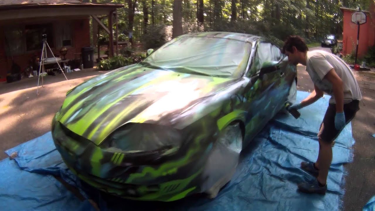 Graffiti Car by Daniel Levin
