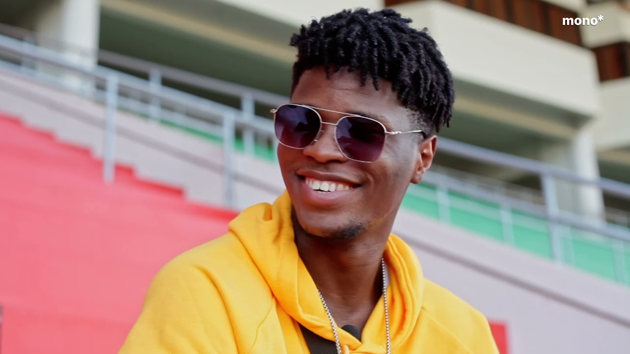 EN VUE: Conversation avec Santrinos Raphael, superstar de la musique togolaise