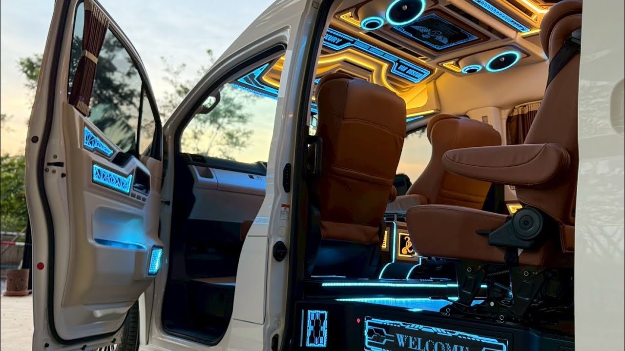 แต่งใหม่เต็มลำ สเปคสุดเท่🚌💨 Allnew commuter 2.8 ดีเซล ปี2019 Auto สีขาว ป้ายฟ้าเดิม