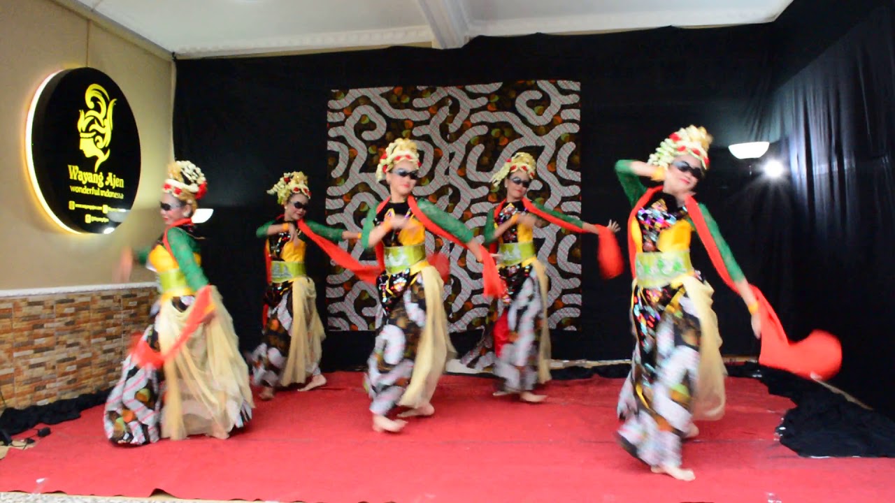 Tari Ronggeng Beken Bhagasasi 