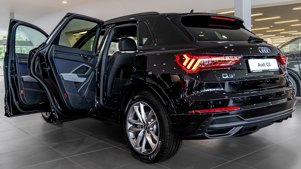 2023 Audi Q3 S line 40 TFSI quattro (190hp) - Interior and Exterior Details