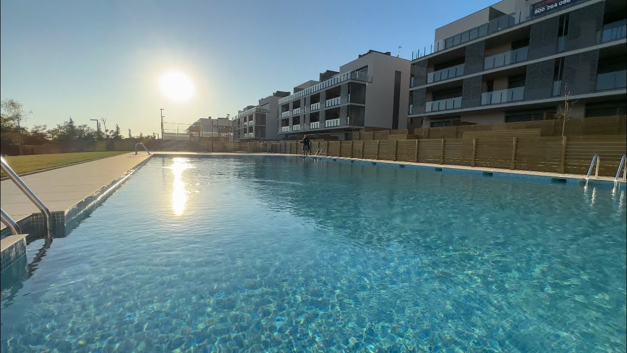 Entramos en nuestro nuevo piso de AEDAS en SITGES 🏠✨ ¿Cómo es por dentro? | NISART