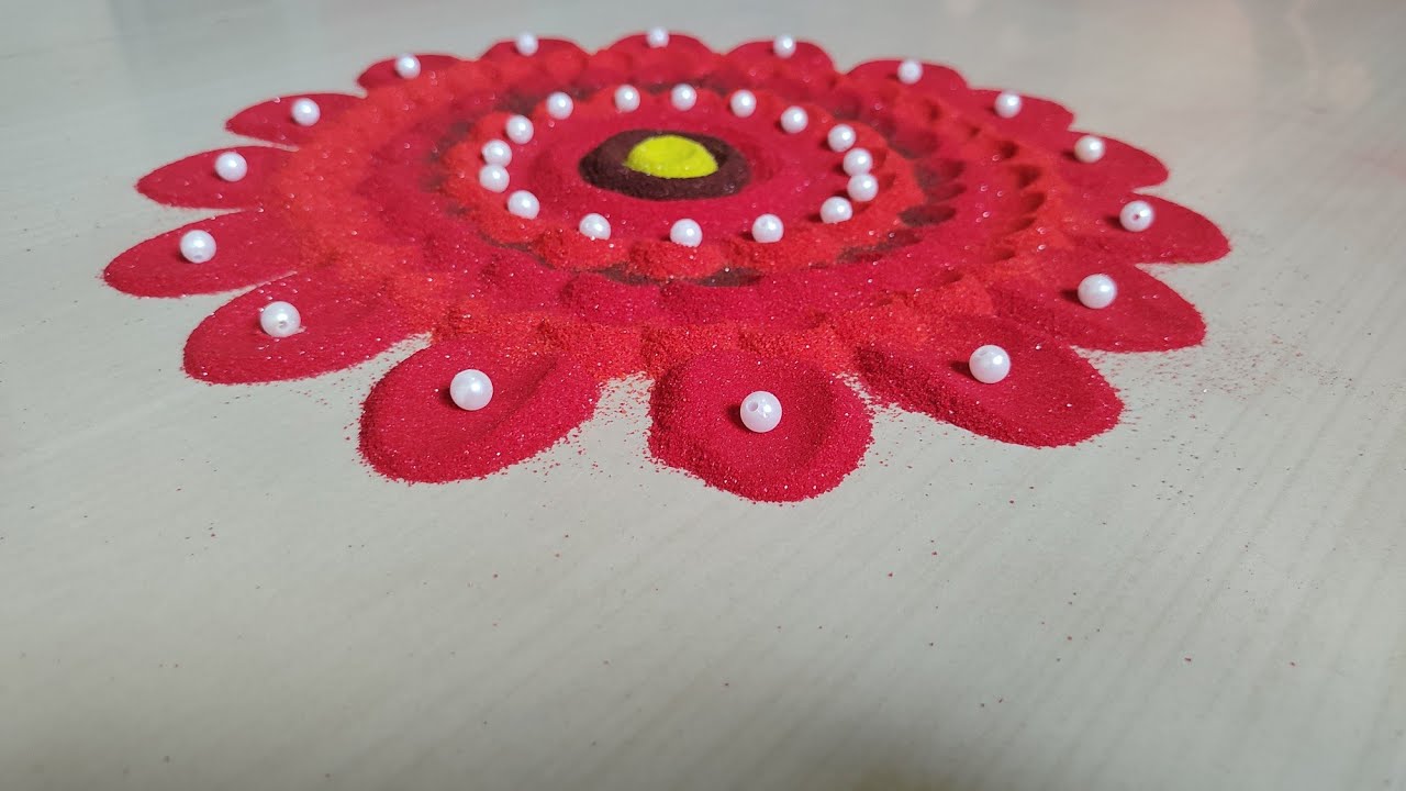 Traditional colourful rangoli #Rangoli #simple rangoli#colourfulrangoli 