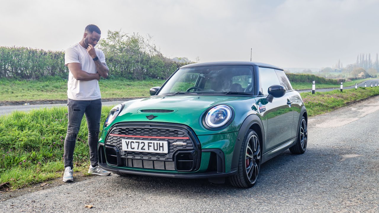 Mini Cooper JCW: лучше ли он, чем Fiesta ST?