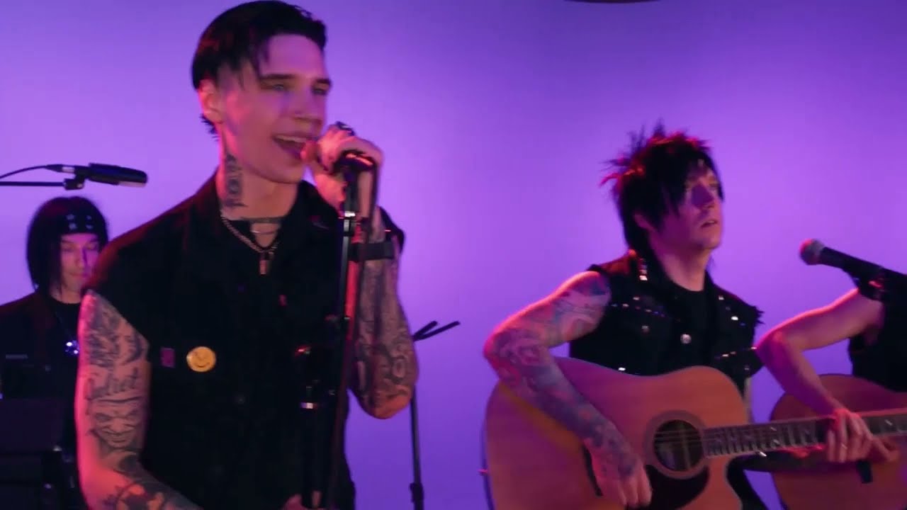 Black Veil Brides - Acoustour 2 @ KLAQ 95 5 FM