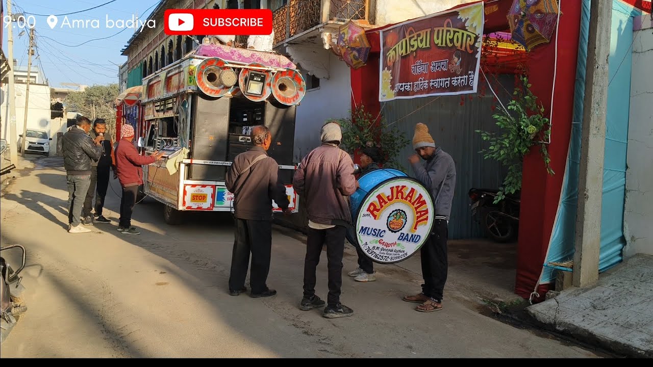 Oo. Mandfiya wara shyam thaki Surat pyari lage.super Raj kamal music band Garoth.B.M.deepak rathore 