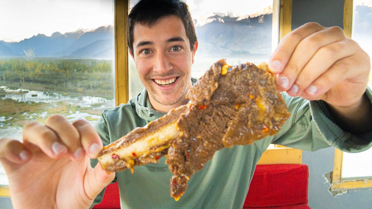 PAKISTANI MOUNTAIN FOOD - Eating YAK RIBS in One of the World's HIGHEST Deserts (+2200m)
