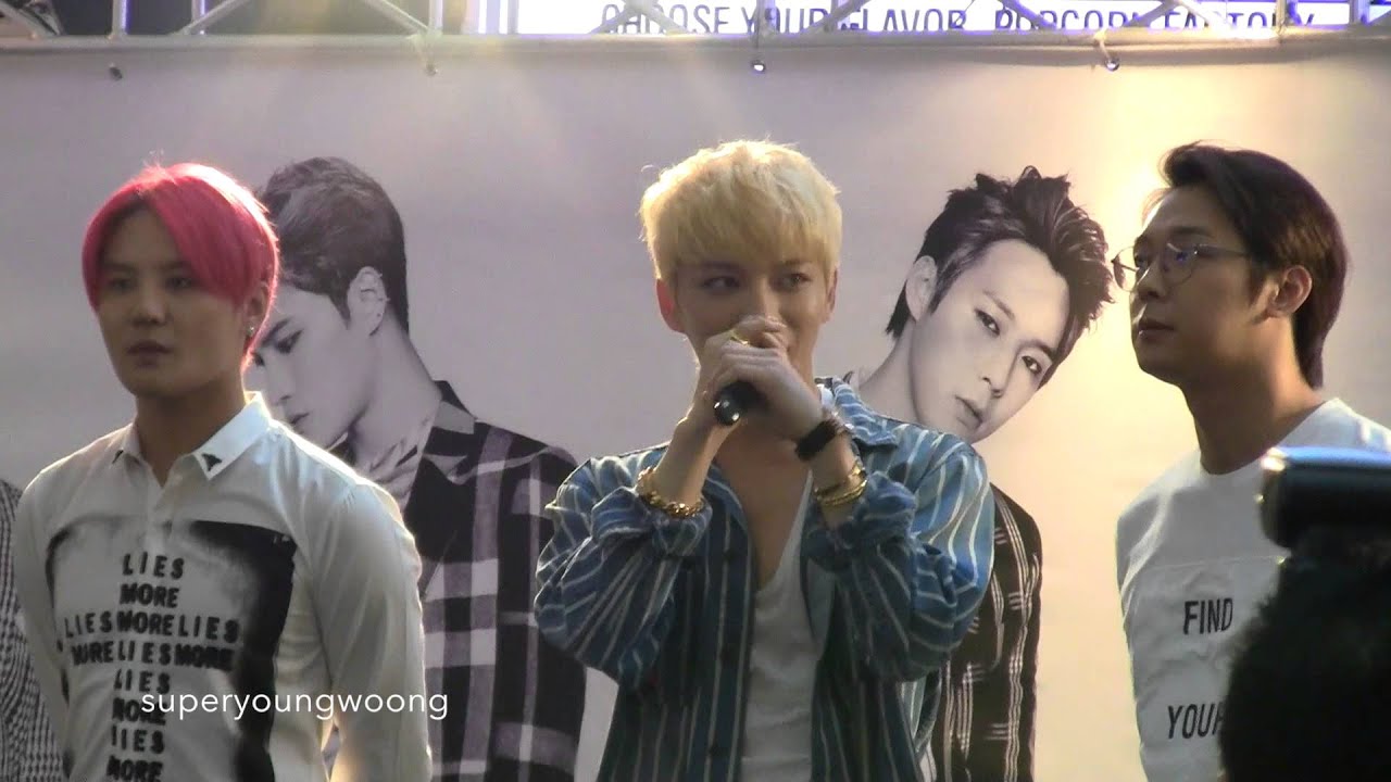 [Fancam] 140811 JYJ Fansign @ IFC Mall - Yeouido