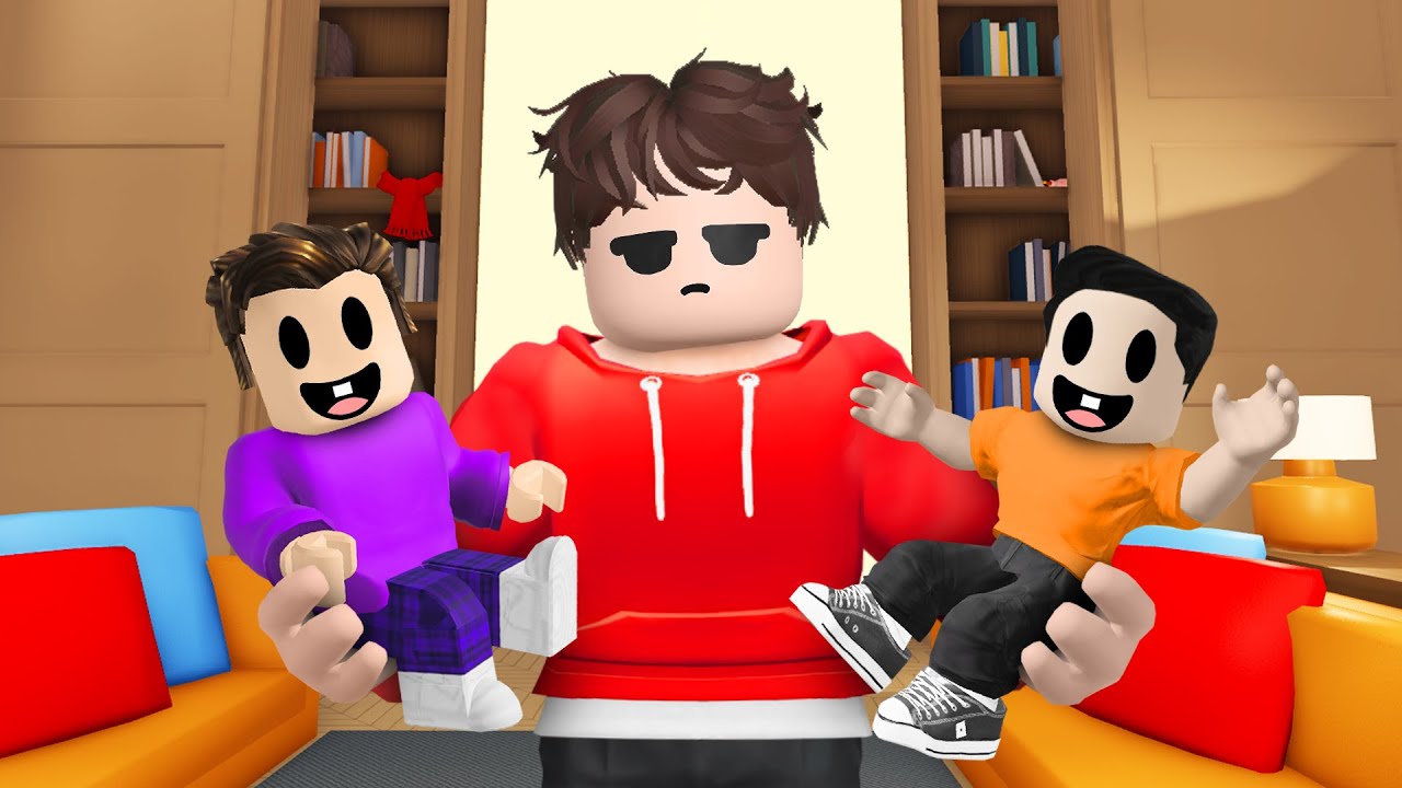 We Moved In Together in Roblox Berry Avenue!