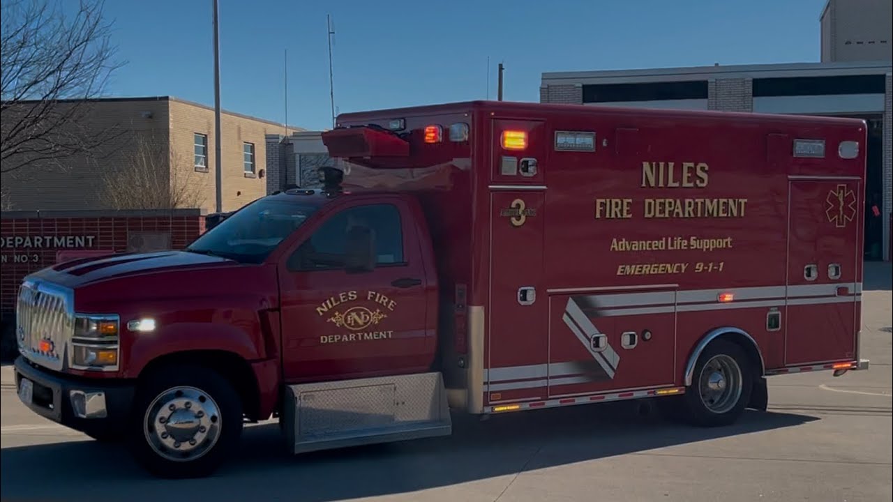 Niles Fire Department Engine 3 and Ambulance 3 Responding