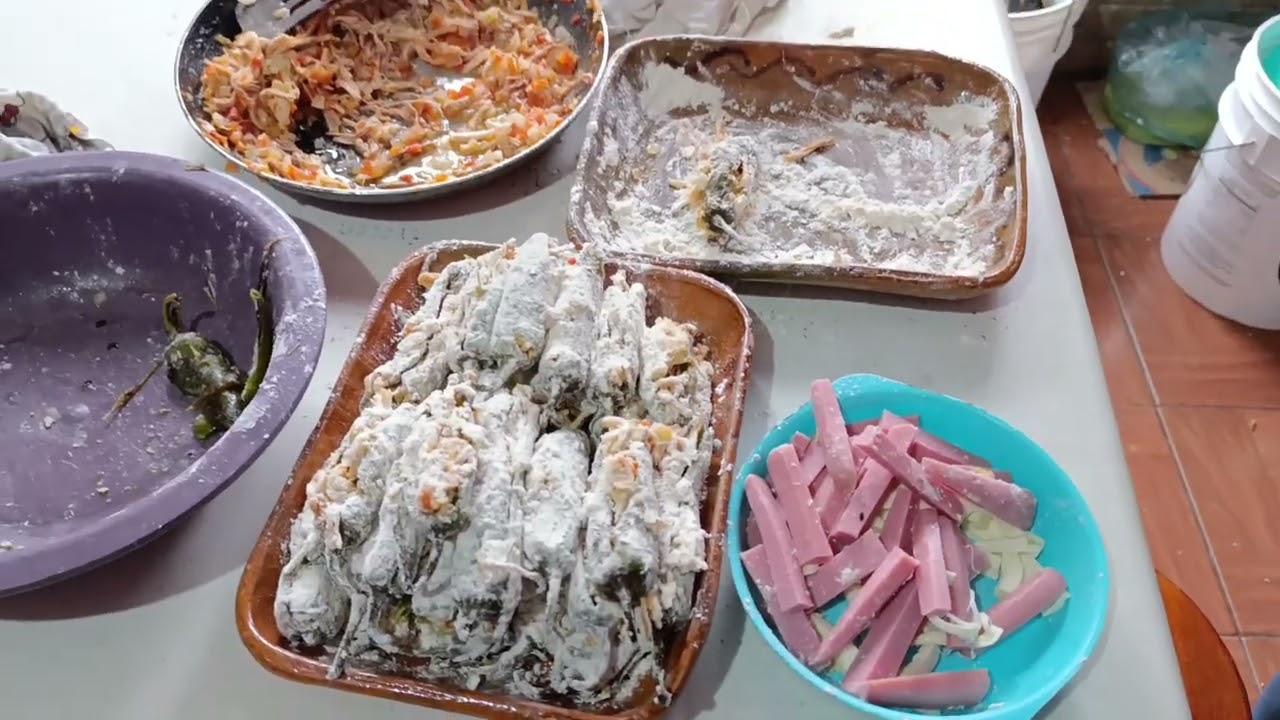 #chiles Rellenos de #carne de #puerco #comida #cocina 