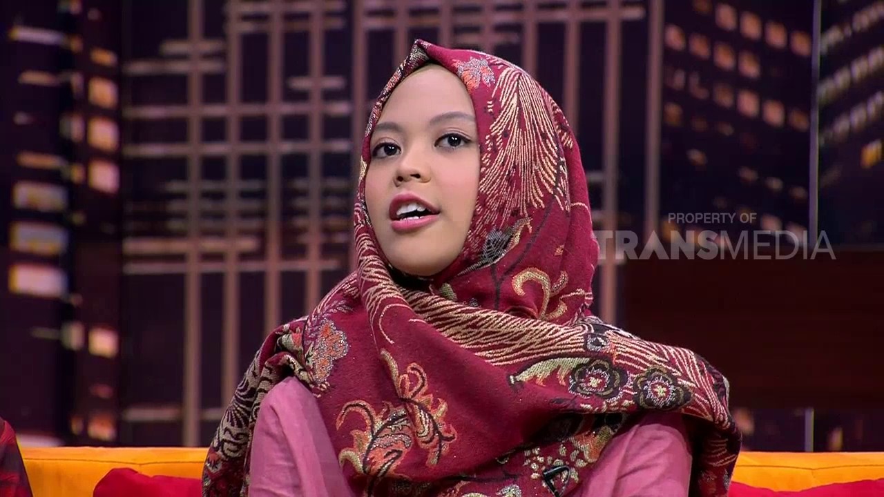 HITAM PUTIH - NAMA TERPENDEK DI DUNIA (8/2/17) 4-2