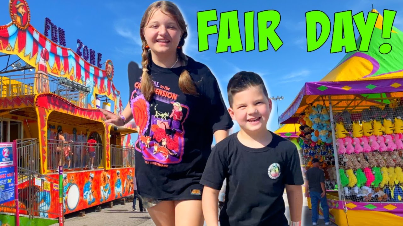 🎡FAIR DAY! Fun and Crazy Family Go to TULSA STATE FAIR! FAIR FOOD, EXTREME RIDES and CARNIVAL GAMES!